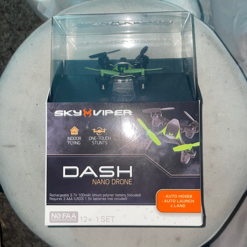 Mini R/C drone